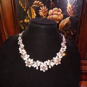 INC INTERNATIONAL CONCEPTS SILVER & CRYSTAL STATEMENT NECKLACE